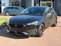Second-hand Cupra Leon 150 CP (110 kW) 2024 Negru