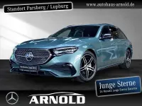 Gebraucht Mercedes E300 AMG line 313 PS (230 kW) 2025 Verdesilber Kombi