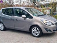 Gebraucht Opel Meriva 95 PS (69 kW) 2012 Silber Van / Kleinbus