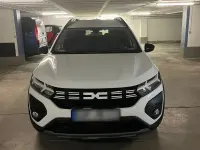 Gebraucht Dacia Jogger Extreme 110 PS (80 kW) 2023 Weiß Van / Kleinbus