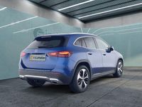 Gebraucht Mercedes GLA200 Progressive 163 PS (119 kW) 2024 Blau SUV