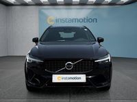 Gebraucht Volvo XC60 Plus 197 PS (144 kW) 2024 Schwarz SUV