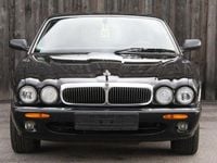 Używany Jaguar XJ Executive 237 KM (174 kW) 2000 Czarny Sedan/Limuzyna