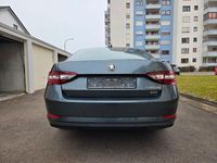 Gebraucht Skoda Superb Ambition 190 PS (139 kW) 2015 Grau Limousine