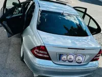 Gebraucht Mercedes 200 121 PS (88 kW) 2005 Silber Limousine