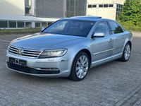 Second-hand VW Phaeton Exclusive 280 CP (205 kW) 2013 Argintiu Berlinǎ