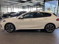 Gebraucht BMW 120 Shadowline 170 PS (125 kW) 2025 Weiß Kleinwagen