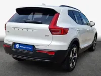 Gebraucht Volvo XC40 Plus 163 PS (119 kW) 2025 Weiß SUV