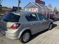 Gebraucht Opel Astra Catch Me 105 PS (77 kW) 2007 Limousine