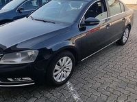 Gebraucht VW Passat 122 PS (89 kW) 2011 Schwarz Limousine