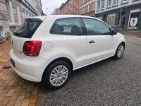 Gebraucht VW Polo Trendline 75 PS (55 kW) 2012 Weiß Kleinwagen