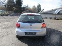 Gebraucht VW Polo 60 PS (44 kW) 2007 Silber Kleinwagen