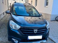 Gebraucht Dacia Dokker Stepway 116 PS (85 kW) 2017 Schwarz Van / Kleinbus