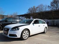 Gebraucht Audi A4 Ambiente 239 PS (175 kW) 2011 Blau Kombi