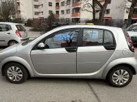 Używany Smart ForFour Pure 95 KM (69 kW) 2005 Srebrny Hatchback