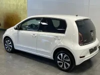 Używany VW up! Active 65 KM (47 kW) 2022 Biały Hatchback