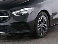 Gebraucht Mercedes B200 150 PS (110 kW) 2024 Nachtschwarz Van / Kleinbus