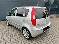 Gebraucht Mitsubishi Colt Motion 95 PS (69 kW) 2006 Silber Kleinwagen