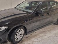 Gebraucht BMW 318 156 PS (114 kW) 2023 Schwarz Limousine