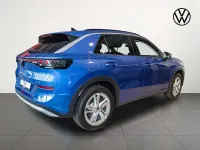 Gebraucht VW T-Roc Life 150 PS (110 kW) 2026 Blau SUV