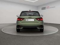 Neu Audi A1 S-Line 116 PS (85 kW) 2026 M4 distriktgrün metallic SUV
