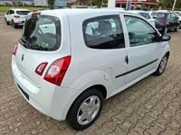 Gebraucht Renault Twingo Expression 75 PS (55 kW) 2014 Gletscherweiss Kleinwagen