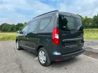 Gebraucht Dacia Dokker Comfort 102 PS (75 kW) 2018 Kometengrau Van / Kleinbus