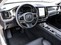 Gebraucht Volvo XC60 Plus 455 PS (334 kW) 2024 Onyx black / metallic SUV