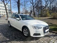 Gebraucht Audi A4 Comfort 122 PS (89 kW) 2016 Weiß Kombi