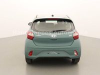 Neu Hyundai i10 Select 63 PS (46 kW) 2025 Mangroven grün Kleinwagen
