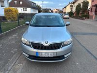 Gebraucht Skoda Rapid 105 PS (77 kW) 2014 Silber Kleinwagen