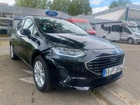 Gebraucht Ford Fiesta Titanium 101 PS (74 kW) 2023 Obsidianschwarz metallic (metallic) Kleinwagen