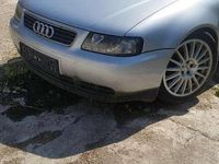 Gebraucht Audi A3 Attraction 125 PS (91 kW) 1997 Alusilber metallic Kleinwagen