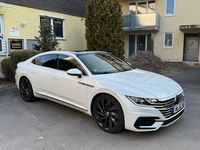 Gebraucht VW Arteon R-line 239 PS (175 kW) 2018 Weiß Kleinwagen