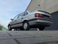 Gebraucht VW Passat 90 PS (66 kW) 1992 Grau Limousine
