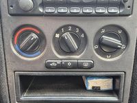 Gebraucht Opel Astra 103 PS (75 kW) 2004 Silber Kombi