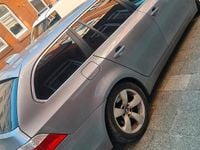 Gebraucht BMW 525 177 PS (130 kW) 2005 Grau Kombi