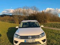 Gebraucht VW Touareg 204 PS (150 kW) 2017 Weiß SUV