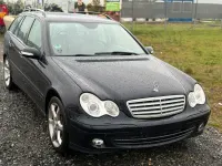 Gebraucht Mercedes C180 Sport Edition 143 PS (105 kW) 2005 Schwarz Kombi