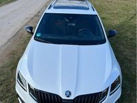 Gebraucht Skoda Octavia RS 184 PS (135 kW) 2020 Weiß Kombi
