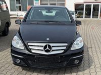 Gebraucht Mercedes B160 95 PS (69 kW) 2010 Schwarz Van / Kleinbus