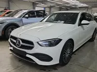 Gebraucht Mercedes C220 Avantgarde 197 PS (144 kW) 2024 Weiß Limousine