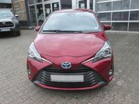 Gebraucht Toyota Yaris Hybrid Club 100 PS (73 kW) 2019 Tokiorotperleffect Limousine