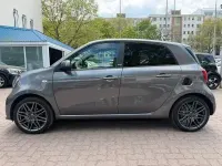 Używany Smart ForFour Brabus 90 KM (66 kW) 2019 Szary Hatchback