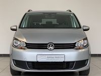 Gebraucht VW Touran Comfortline 140 PS (102 kW) 2014 Silber metallic Van / Kleinbus