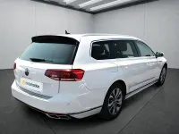 Gebraucht VW Passat 200 PS (147 kW) 2021 Weiß Kombi