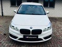 Gebraucht BMW 216 Active Tourer Advantage 102 PS (75 kW) 2016 Weiß Van / Kleinbus