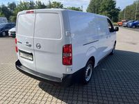 Gebraucht Opel Vivaro 144 PS (105 kW) 2024 Kaolin weiß Van / Kleinbus