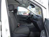 Używany VW Caddy Basis 122 KM (89 kW) 2023 Biały Minivan
