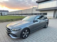 Gebraucht Mercedes C220 Night 200 PS (147 kW) 2023 Selenitgrau Kombi